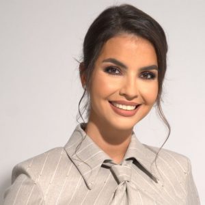Sandra Mutu a semnat cu Antena Stars. Ce emisiune va prezenta soția lui Adrian Mutu: „Am considerat că e momentul să ies din zona de confort”