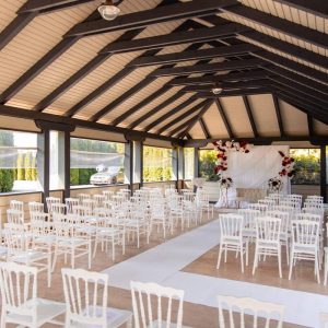 ScaunNunta.ro: Furnizorul de mobilier pentru evenimente prezent în patru țări